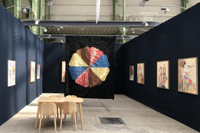 Des œuvres de l’artiste Ulla von Brandenburg exposées sur le stand de la galerie Art : Concept à la foire Art Paris, au Grand Palais.