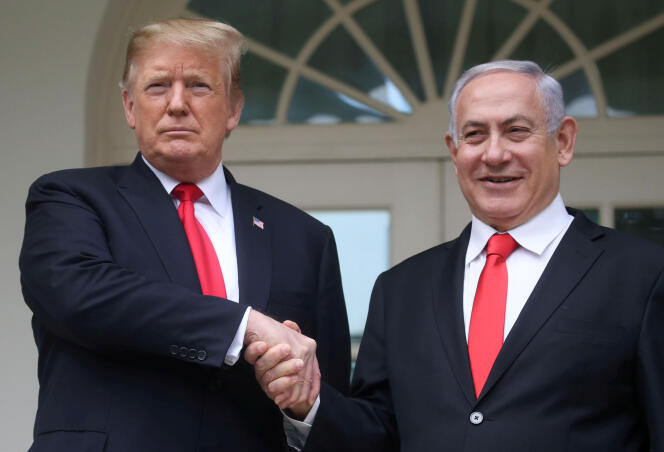 Le président américain, Donald Trump, avec le premier ministre israélien Benyamin Nétanyahou à la Maison Blanche, à Washington, le 25 mars.