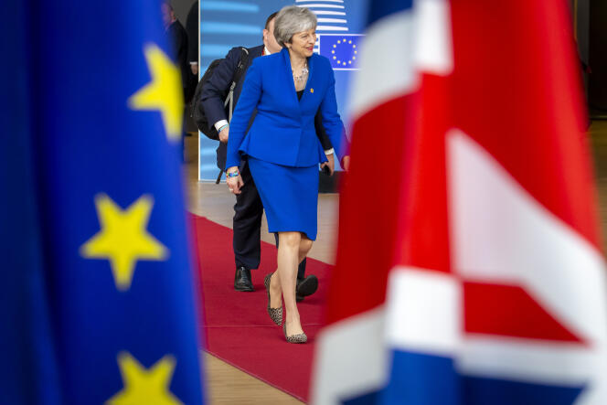 Theresa May, première ministre britannique, le 10 avril, au Conseil européen à Bruxelles.