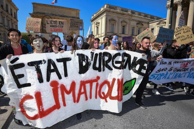 Quelques milliers de jeunes ont manifesté en France, comme ici à Montpellier, le 12 avril.