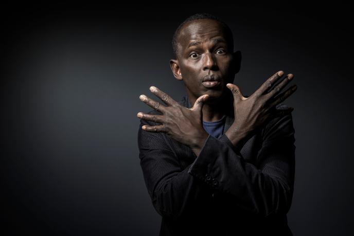 Gratuit Images Mamane Il Faut Installer Les Humoristes Africains En Afrique dernière salutations