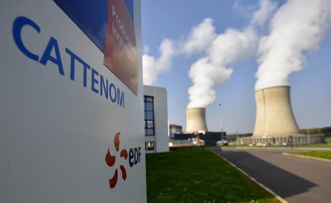 La centrale nucléaire de Cattenom, située en Lorraine, sur les bords de la Moselle. Paris veut éviter que le secteur du nucléaire soit exclu des activités jugées compatibles avec la contrainte environnementale.