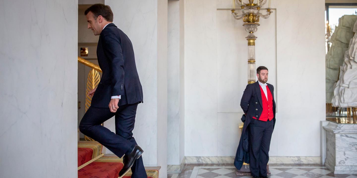 Apres Le Faux Depart De Ses Annonces Post Grand Debat Macron Cherche Comment Rebondir