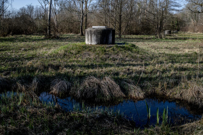 Des puits de captage d’Eau de Paris, près de la source du Villeron (vecteur du Loing) à Villemer, en Seine-et-Marne, le 29 mars.
