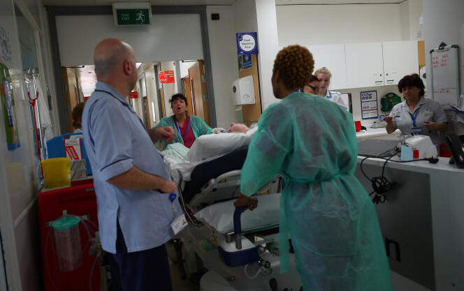 L’hôpital universitaire de Milton Keynes, en Grande-Bretagne, le 23 mai 2018. Le pays fait face à une pénurie d’infirmières, avec 40 000 emplois vacants.