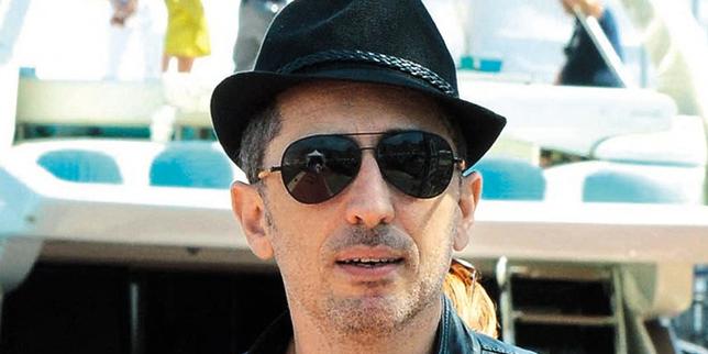 le-grand-défilé-de-gad-elmaleh le-grand-défilé-de-gad-elmaleh