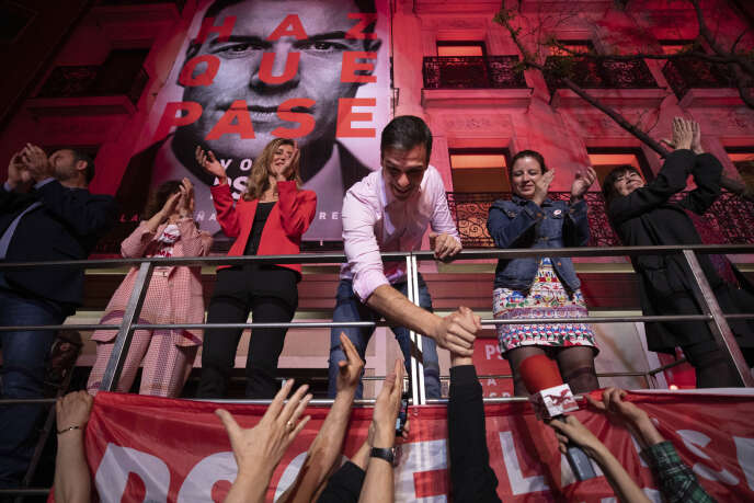 Le premier ministre espagnol, Pedro Sanchez, après l’annonce des résultats des élections législatives, à Madrid, le 28 avril.
