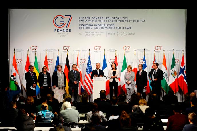 Les ministres de l’environnement du G7 – dont, au centre, le Français François de Rugy – ont adopté une charte pour la biodiversité à Metz, le 6 mai.
