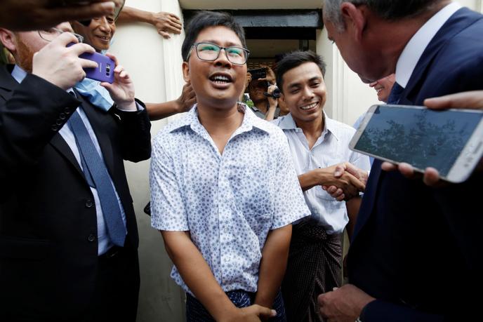 Wa Lone et Kyaw Soe Oo, les deux journalistes de Reuters condamnés à sept ans de prison en Birmanie, ont été libérés le 7 mai.