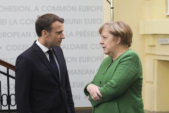 Emmanuel Macron et Angela Merkel en Roumanie, le 9 mai.