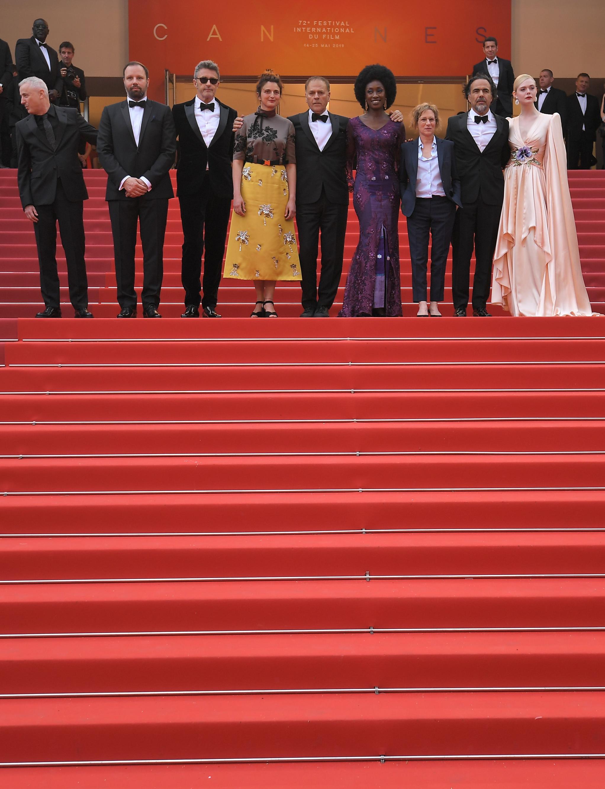 Montee Des Marches Festival De Cannes 2022 Au Festival de Cannes, première montée des marches et premier défilé de