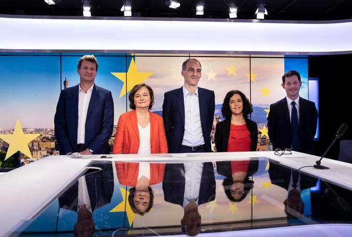 Yannick Jadot (EELV), Nathalie Loiseau (LRM), Raphael Glucksmann (PS-Place publique), Manon Aubry (LFI) et François-Xavier Bellamy (LR) le 9 avril 2019.