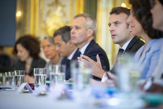 Emmanuel Macron préside un conseil de Défense écologique au Palais de l’Elysée à Paris, jeudi 23 mai 2019.