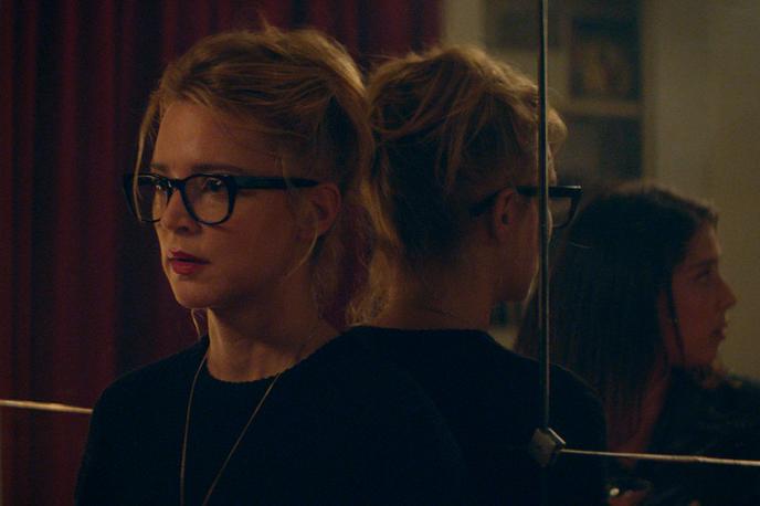 Festival De Cannes 2019 Dans Sibyl Virginie Efira S Abime Dans L Ivresse De La Fiction