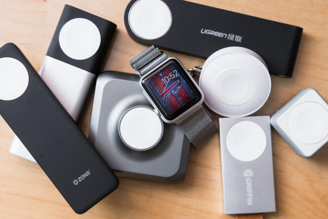 Parmi tous les produits que nous avons testés, voici les chargeurs Apple Watch portables dotés d’une batterie.