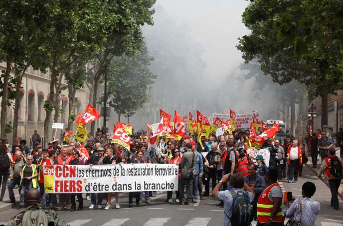 Manifestation des cheminots, le 4 juin, à Paris.