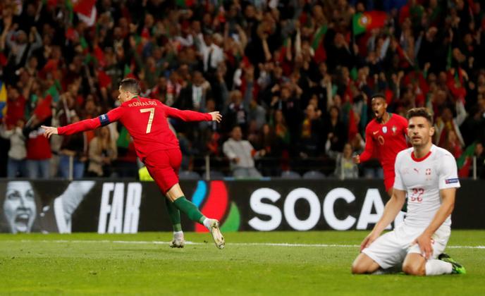 Football Un Triple De Cristiano Ronaldo Envoie Le Portugal En Finale De La Ligue Des Nations