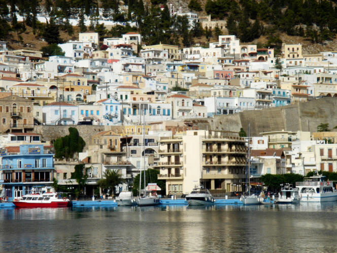 En Grèce, même si une loi de régularisation a été adoptée en 2011, la prudence s’impose lors de l’achat d’un logement, à cause du peu de fiabilité du cadastre en dehors de la région d’Athènes.