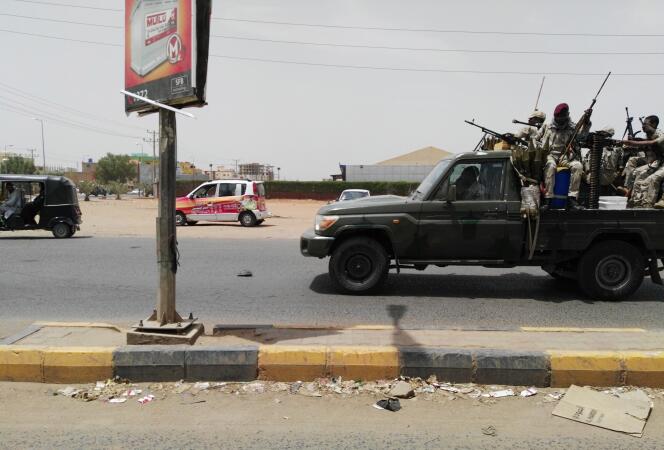 Les forces de sécurité dans la ville d’Omdourman, le 9 juin.