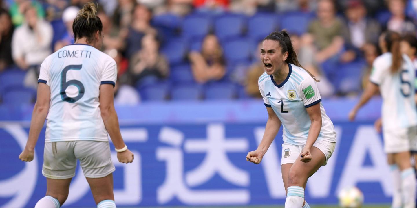 La Gazette De La Coupe Du Monde Feminine Entree En Lice Des Etats Unis Exploit De L Argentine Et Record D Audience