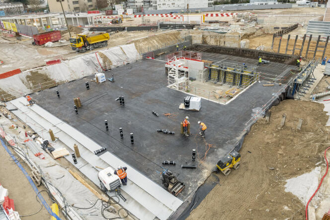 Chantier de la future gare Grand-Paris-Express de Bagneux, dans les Hauts-de-Seine, le 6 mars. Dans la construction, 16 100 emplois ont été créés au premier trimestre 2019.