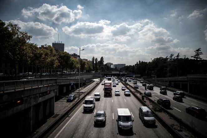 Après l’accord d’Edouard Philippe, les élus locaux pourront revenir sur la limitation de vitesse à 80 km/h, mesure appliquée depuis juillet 2018 sur environ 400 000 kilomètres de routes, qui est devenue l’un des détonateurs de la crise des « gilets jaunes ».