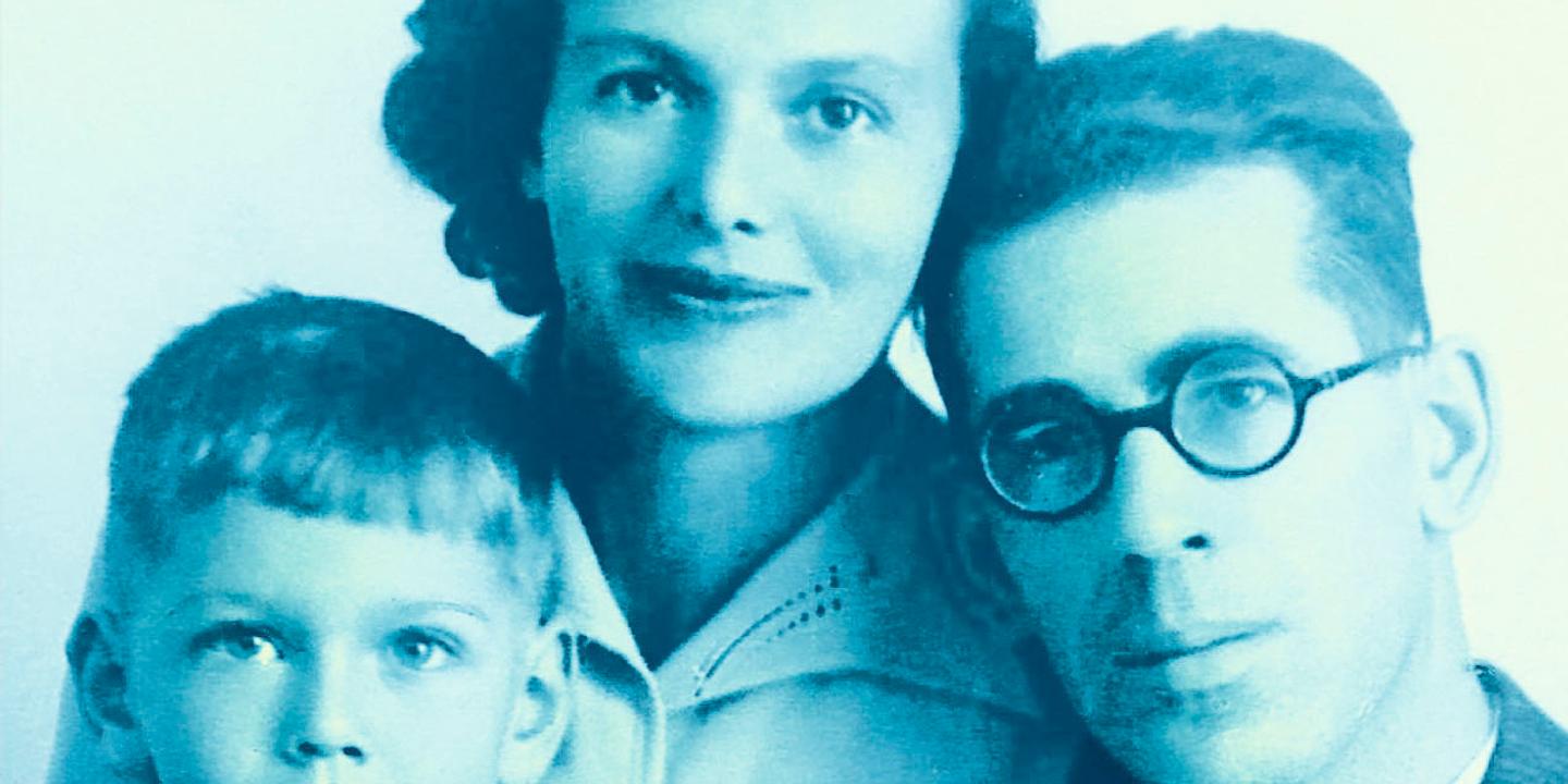 Une Histoire D Amour Et De Tenebres Amos Oz « Une histoire d’amour et de ténèbres » : Amos Oz, un enfant des mots