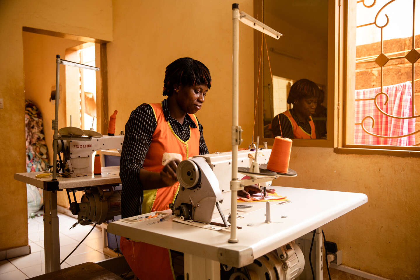 Au Burkina Faso, des serviettes hygiéniques lavables pour faciliter la vie des femmes