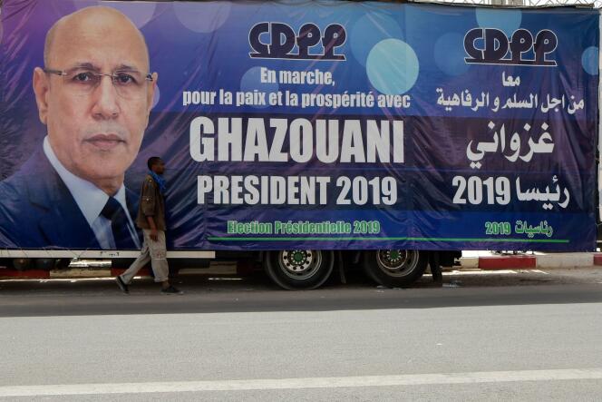 Affiche électorale pour le candidat Ghazouani dans les rues de la capitale Nouakchott.