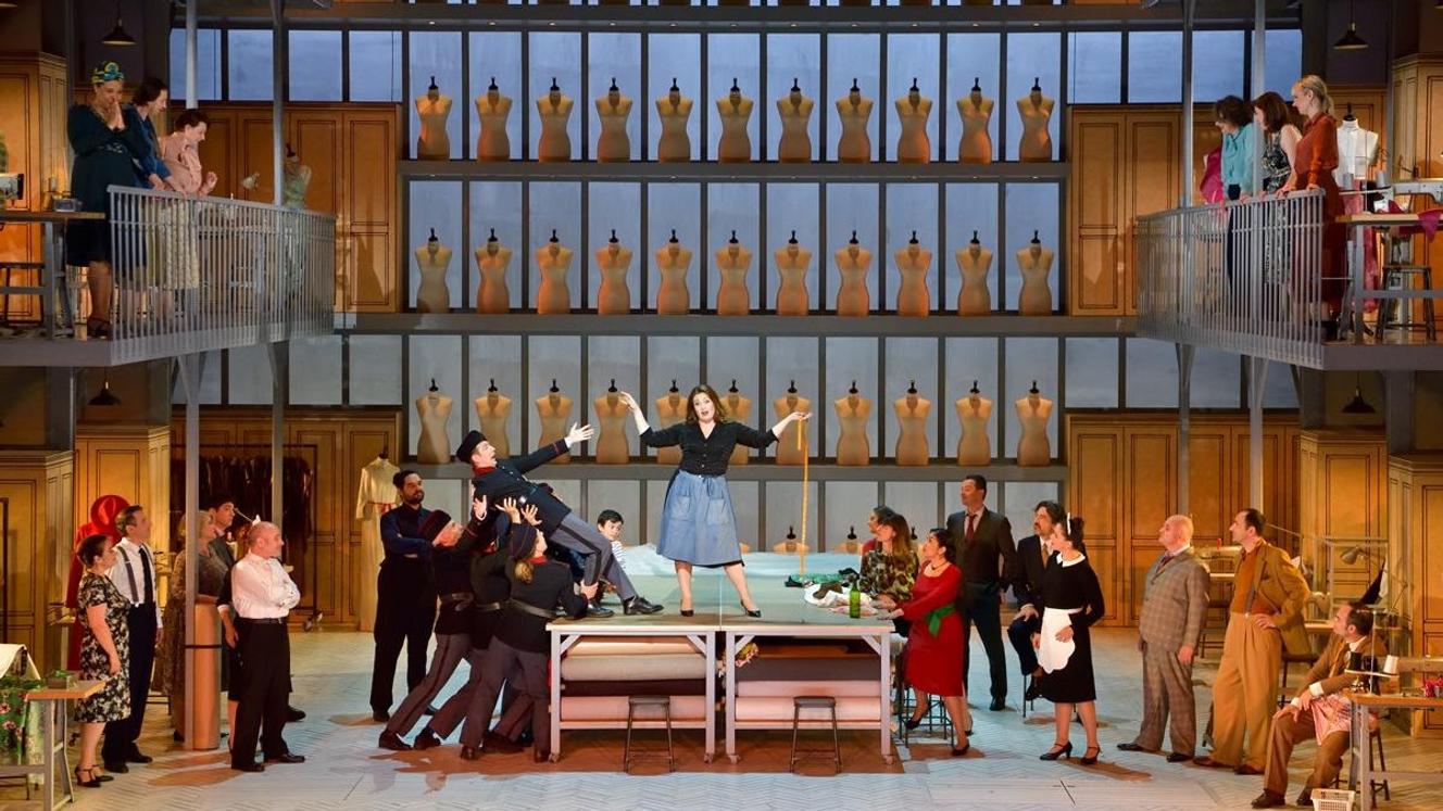 La Vie Parisienne Offenbach Theatre Des Champs Elysées Opéra : « Madame Favart » rentre à la maison avec Anne Kessler