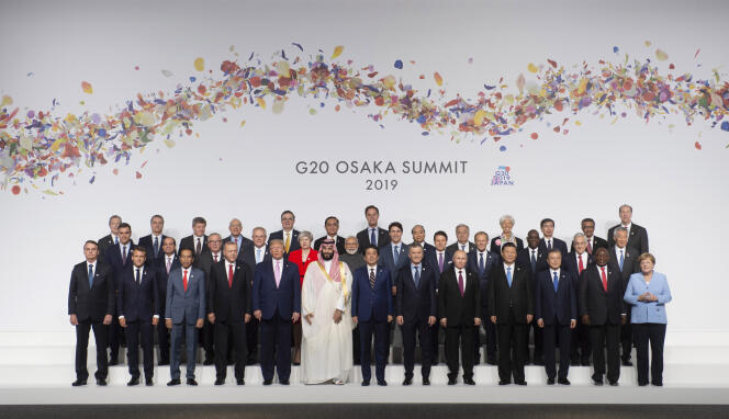 Une photo de groupe des membres du G20 rassemblés à Osaka, vendredi 28 juin.