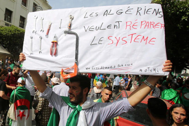 Manifestation contre le pouvoir à Alger, le 21 juin 2019.