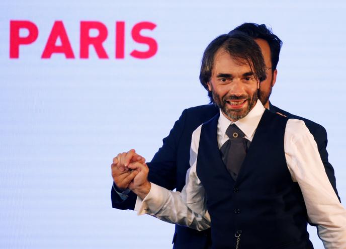 Le Dissident Cedric Villani Lance Sa Candidature A La Mairie