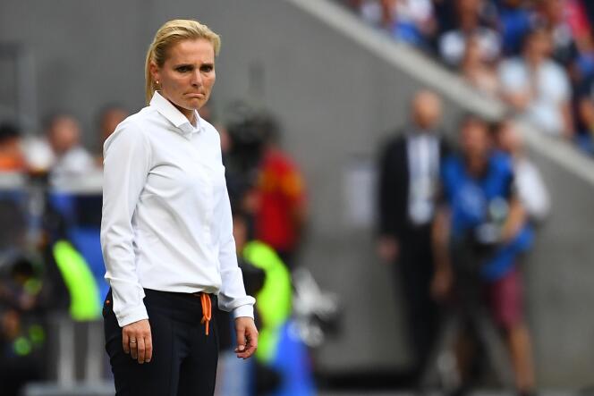 La sélectionneuse néerlandaise, Sarina Wiegman, lors de la finale de la Coupe du monde perdue face aux Etats-Unis, le 7 juillet à Lyon.