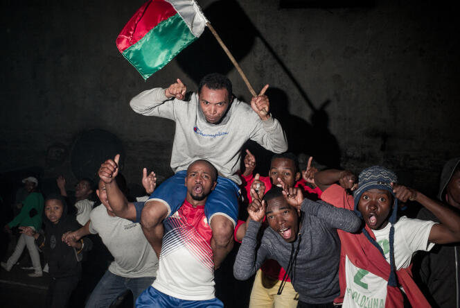 Scène de liesse à Antananarivo, après la victoire des Zébus malgaches face aux Léopards congolais, dimanche 7 juillet 2019 à Alexandrie.