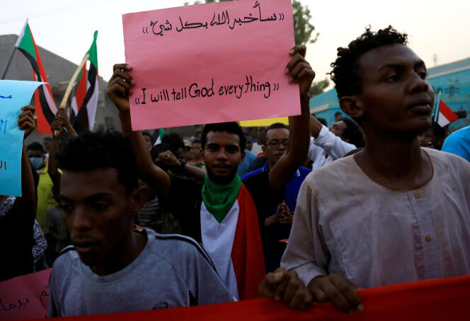 A Khartoum, au Soudan, slogan vu durant les manifestations du 27 juin 2019 : « Je dirai tout à Dieu ».