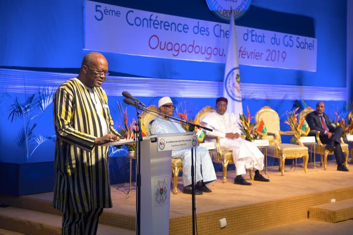 Le sommet du G5 Sahel, le 5 février 2019 à Ouagadougou, au Burkina Faso. De gauche à droite, les dirigeants du Burkina Faso, Roch Marc Christian Kabore, du Mali, Ibrahim Boubacar Keita, du Niger, Mahamadou Issoufou, et de Mauritanie, Mohamed Ould Abdel Aziz.