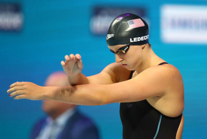 Katie Ledecky avant la finale du 200 m nage libre aux Mondiaux de Budapest en 2017. Elle finira deuxième, derrière Federica Pellegrini.