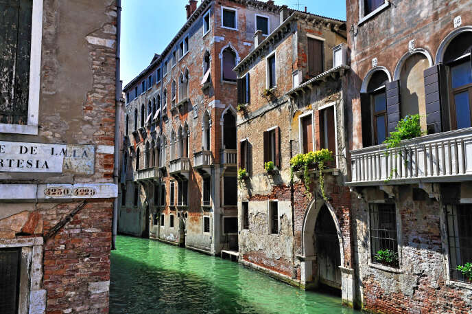 Rời khỏi những chiếc thuyền gondola ở Venice ... và thay vào đó là chiếc steametto.