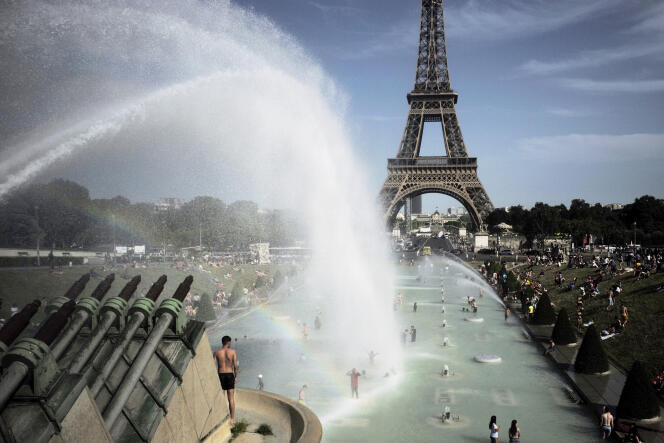 Les quatre dernières années ont été les plus chaudes jamais enregistrées sur la planète. Ici, à Paris, le 28 juin 2019, alors que plusieurs pays européens connaissent une vague de chaleur record.