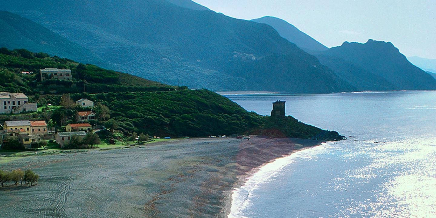 Nonza Plage Caribéenne En Terre Corse