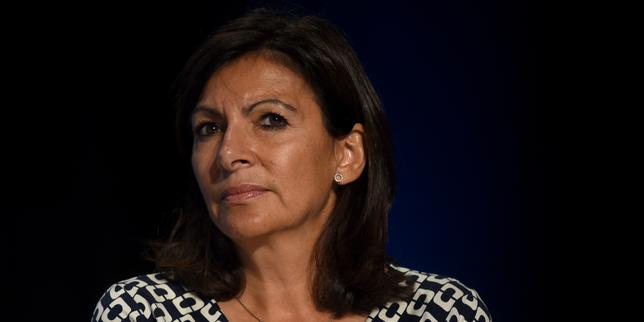 A Paris, la maire socialiste du 20e arrondissement tire à vue sur Anne Hidalgo