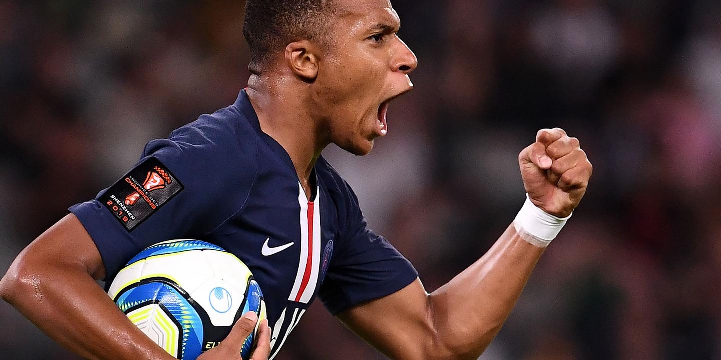 Le Psg Bat Rennes Et Remporte Le Trophee Des Champions