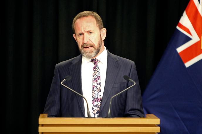 Après des mois de tractations au sein de la coalition au pouvoir, le ministre de la justice néo-zélandais, Andrew Little, a présenté, lundi 5 août, le projet de loi sur l’avortement.
