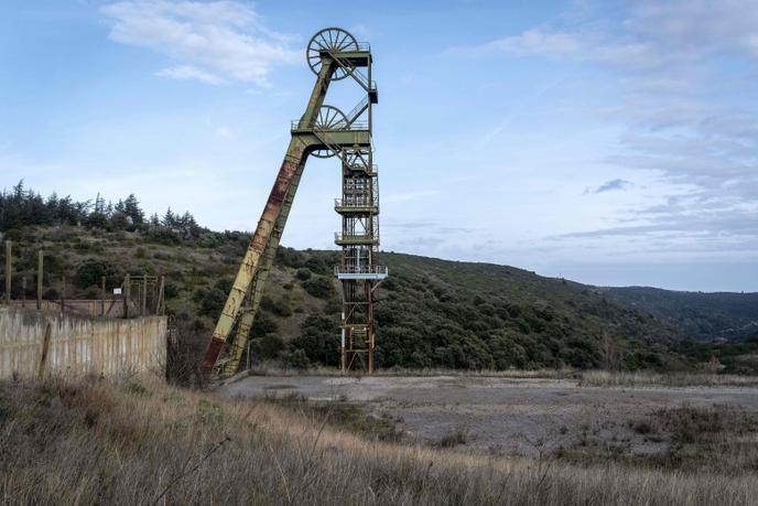 Une photo prise Ã  VillaniÃ¨re, le 4 mars, montre lâ€™emplacement de lâ€™ancienne mine dâ€™or de Salsigne fermÃ©e en 2004.