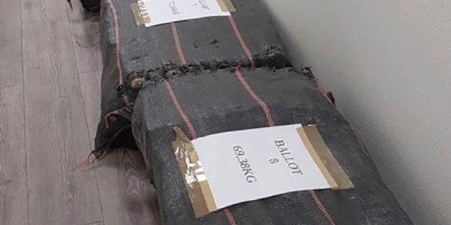 Une tonne de cocaïne saisie au Havre, la plus importante de l’année en France