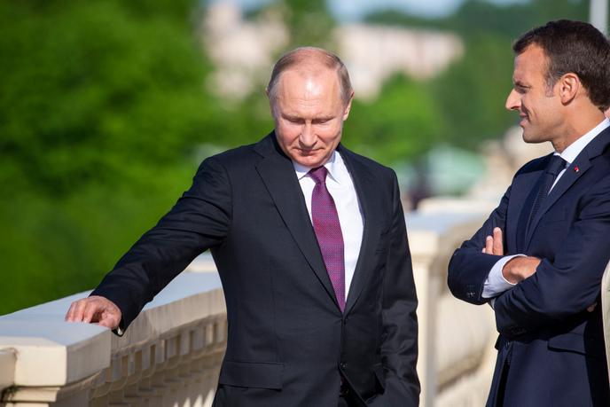 Entre Macron et Poutine, l’amorce d’un réchauffement