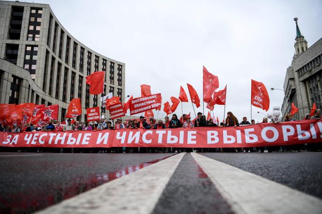 Rassemblement communiste dans le centre de Moscou, le 17 août.