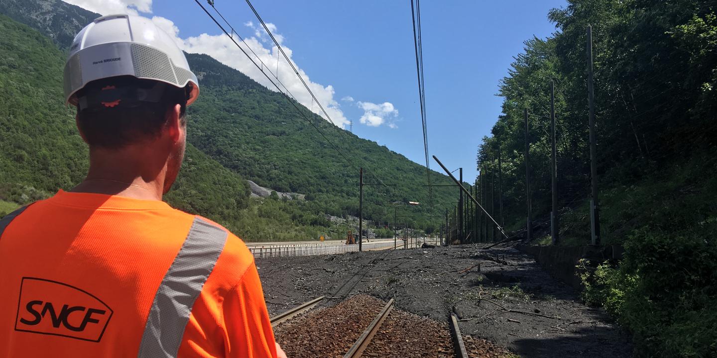 La ministre des transports promet des « correctifs » après un rapport sur l’état inquiétant du réseau ferré