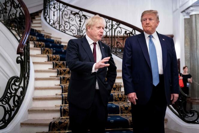 Boris Johnson et Donald Trump, avant un petit-déjeuner de travail lors du sommet du G7, à Biarritz, le 25 août 2019.